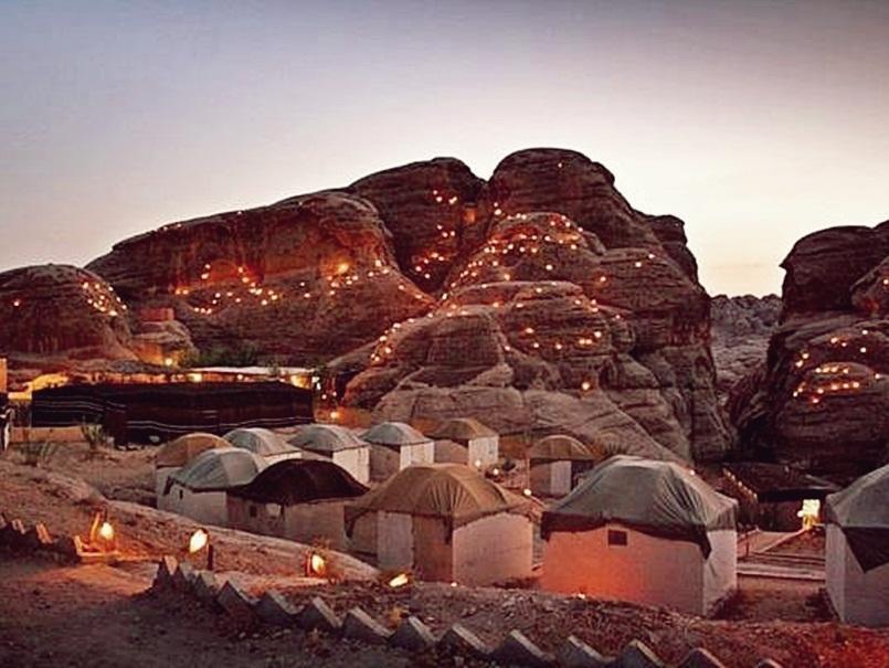 Seven Wonders Hotel Wadi Musa Exteriör bild
